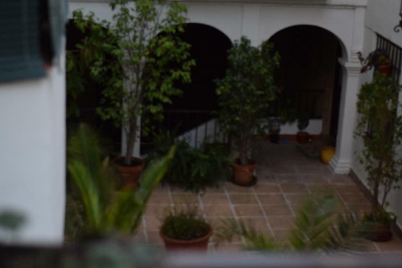 Apartamento Saravia Only Families Cordova Esterno foto