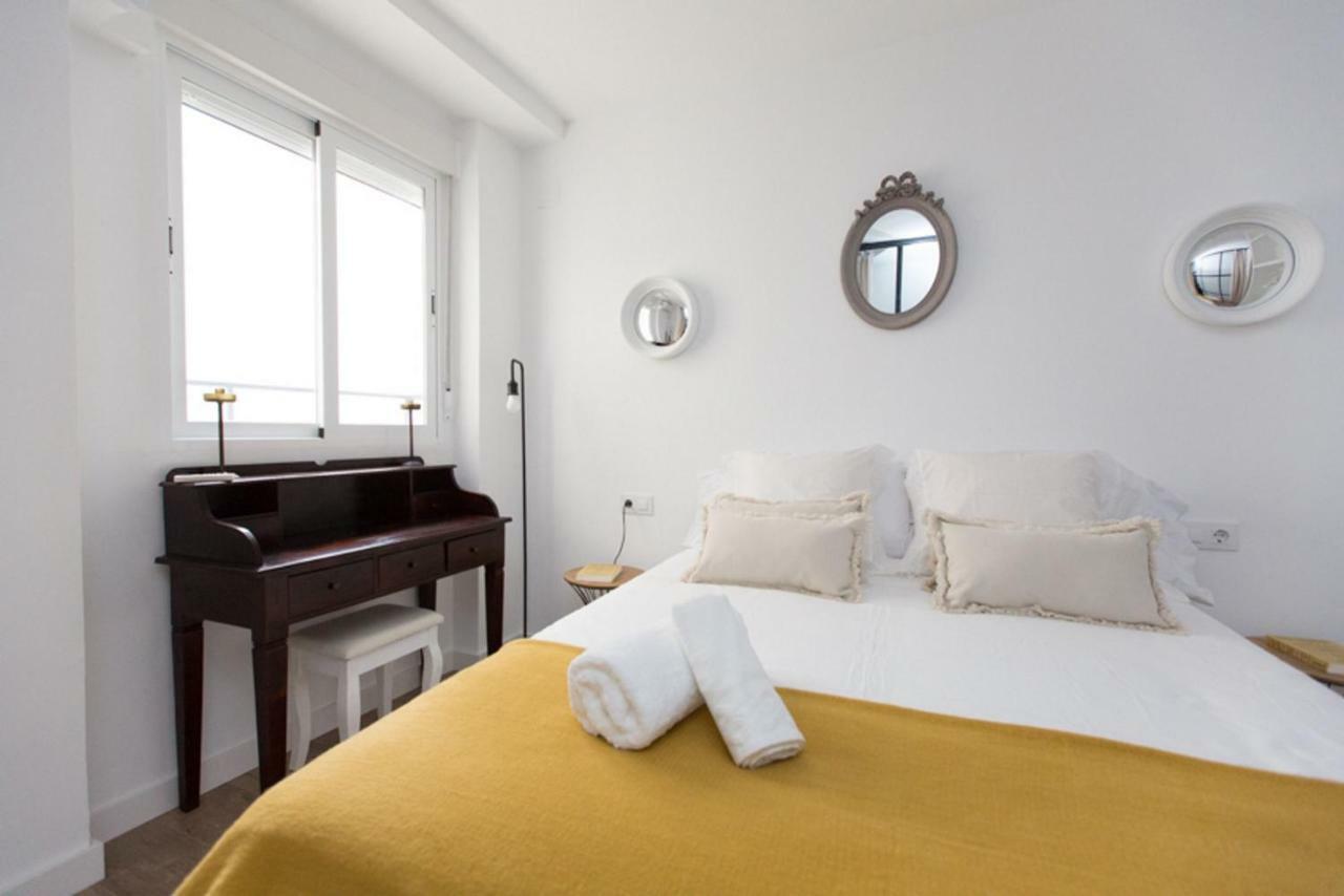 Apartamento Saravia Only Families Cordova Esterno foto
