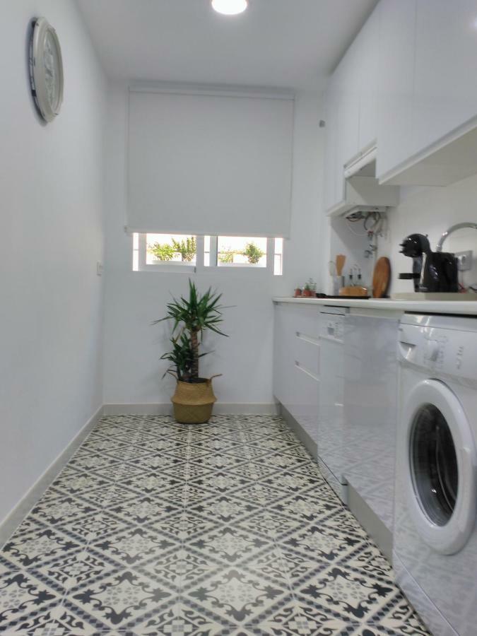 Apartamento Saravia Only Families Cordova Esterno foto